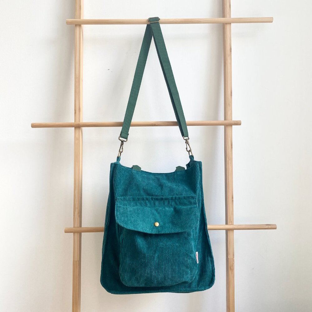 Corduroy Tote Bag with magnetic closure| Retro tote bag | Cute Tote Bag Capsule - Picture 12 of 15